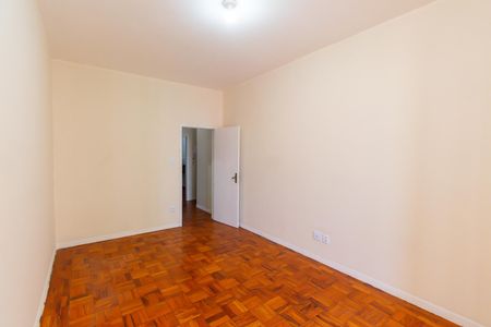 Studio à venda com 42m², 1 quarto e sem vaga Studio à venda com 42m², 1 quarto e sem vagaSala/Quarto
