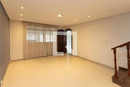 Casa à venda com 4 quartos, 120m² em Vila Constança, São Paulo