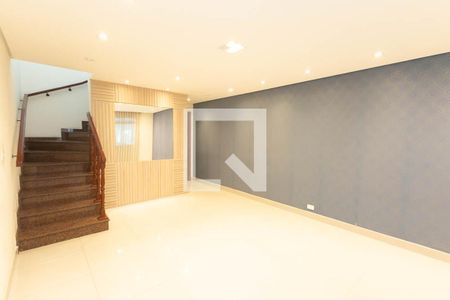 Casa à venda com 4 quartos, 120m² em Vila Constança, São Paulo