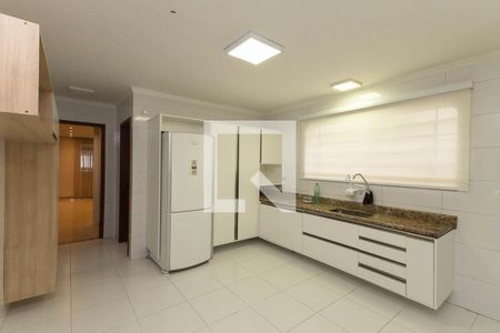 Casa à venda com 120m², 4 quartos e 2 vagas