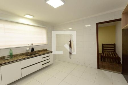 Casa à venda com 120m², 4 quartos e 2 vagas