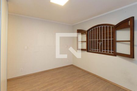 Casa à venda com 120m², 4 quartos e 2 vagas