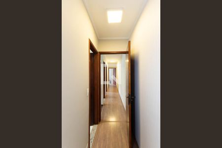 Casa à venda com 120m², 4 quartos e 2 vagas