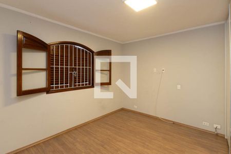 Casa à venda com 120m², 4 quartos e 2 vagas