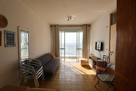 Sala de apartamento para alugar com 3 quartos, 118m² em Vila Luis Antonio, Guarujá
