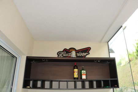 Apartamento para alugar com 68m², 2 quartos e 1 vagaSacada