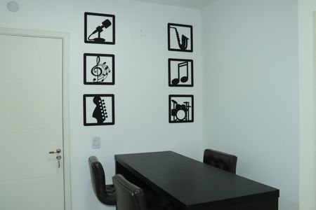Sala de apartamento para alugar com 2 quartos, 68m² em Jardim da Gloria, Cotia