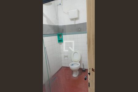 Banheiro de casa à venda com 6 quartos, 332m² em Vila Isolina Mazzei, São Paulo