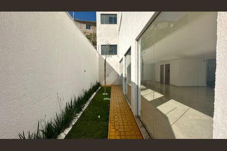 Casa à venda com 528m², 4 quartos e 6 vagasÁrea comum