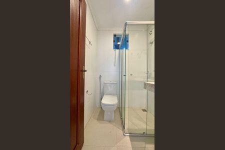 Casa à venda com 528m², 4 quartos e 6 vagasBanheiro
