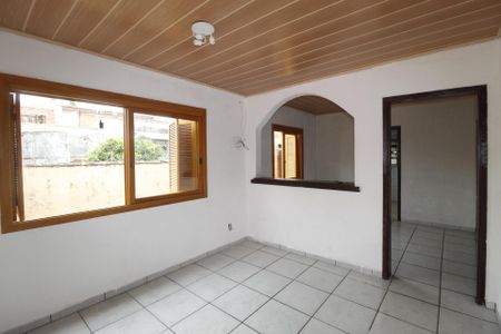 Sala de casa à venda com 3 quartos, 212m² em Sarandi, Porto Alegre