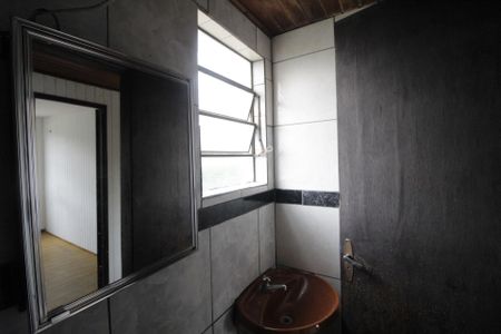 Casa à venda com 212m², 3 quartos e 3 vagasBanheiro 2