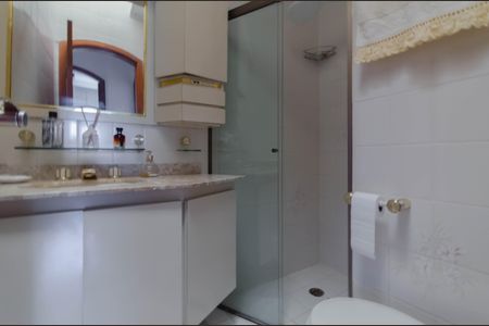 Casa para alugar com 315m², 3 quartos e 5 vagasBanheiro Social