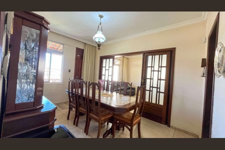 Casa à venda com 4 quartos, 259m² em São Luiz, Belo Horizonte