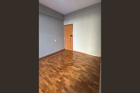 Apartamento à venda com 3 quartos, 130m² em Centro, Belo Horizonte