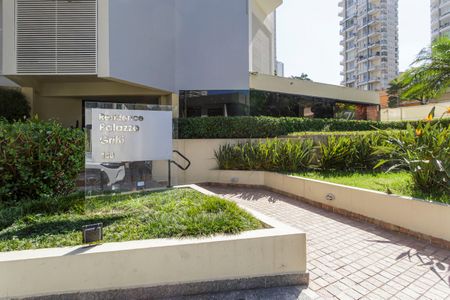 Apartamento para alugar com 45m², 1 quarto e 1 vagaFachada