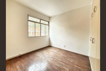 Apartamento à venda com 130m², 3 quartos e 2 vagas Apartamento à venda com 130m², 3 quartos e 2 vagasQuarto