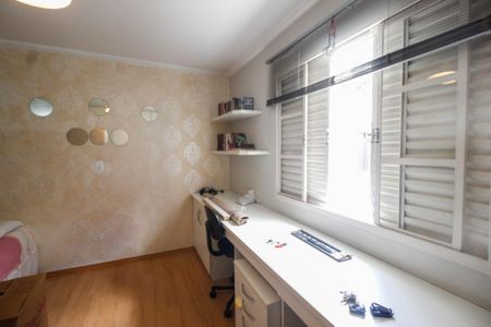 Casa à venda com 192m², 3 quartos e 3 vagas Casa à venda com 192m², 3 quartos e 3 vagasQuarto 3