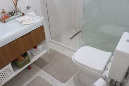 Apartamento à venda com 247m², 4 quartos e 3 vagasBanheiro da Suíte 3