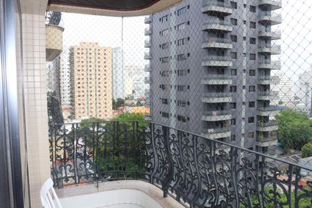 Apartamento à venda com 247m², 4 quartos e 3 vagasVaranda da Sala