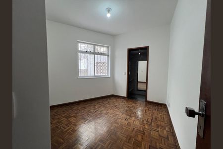 Apartamento à venda com 117m², 3 quartos e 2 vagas Apartamento à venda com 117m², 3 quartos e 2 vagasQuarto