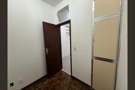 Apartamento à venda com 117m², 3 quartos e 2 vagas Apartamento à venda com 117m², 3 quartos e 2 vagasQuarto
