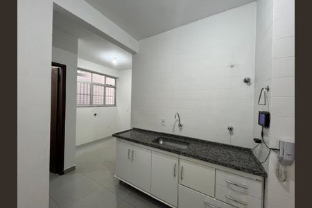 Apartamento à venda com 117m², 3 quartos e 2 vagas Apartamento à venda com 117m², 3 quartos e 2 vagasCozinha