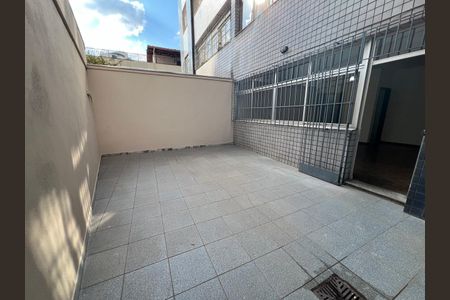 Apartamento à venda com 117m², 3 quartos e 2 vagas Apartamento à venda com 117m², 3 quartos e 2 vagasÁrea privativa