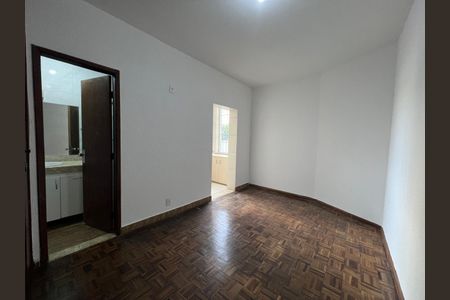 Apartamento à venda com 117m², 3 quartos e 2 vagas Apartamento à venda com 117m², 3 quartos e 2 vagasQuarto