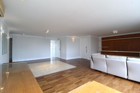 Sala de apartamento para alugar com 2 quartos, 157m² em Itaim Bibi, São Paulo