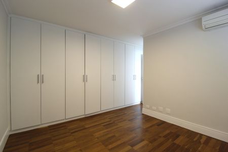 Apartamento para alugar com 157m², 2 quartos e 2 vagasQuarto 1 - Suíte