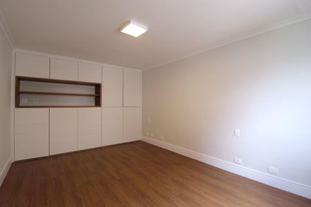 Apartamento para alugar com 157m², 2 quartos e 2 vagasQuarto 2 - Suíte