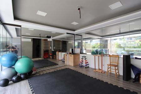 Apartamento para alugar com 157m², 2 quartos e 2 vagasÁrea Comum - Academia