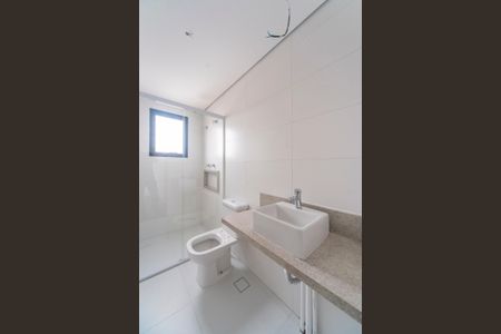 Apartamento à venda com 79m², 2 quartos e 2 vagasBanheiro da Suíte 2