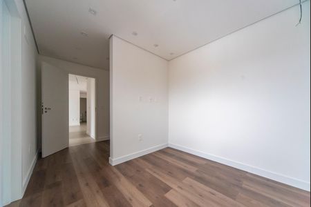 Apartamento à venda com 79m², 2 quartos e 2 vagasSuíte 2