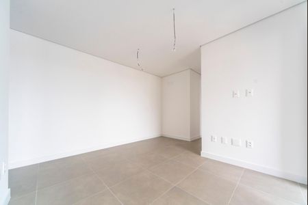 Apartamento à venda com 79m², 2 quartos e 2 vagasSala