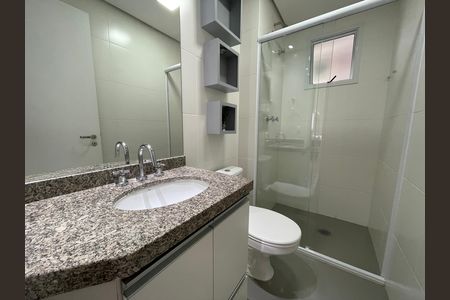 Apartamento para alugar com 77m², 3 quartos e 1 vaga Apartamento para alugar com 77m², 3 quartos e 1 vagaBanheiro Social