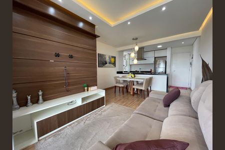 Apartamento para alugar com 77m², 3 quartos e 1 vaga Apartamento para alugar com 77m², 3 quartos e 1 vagaSala