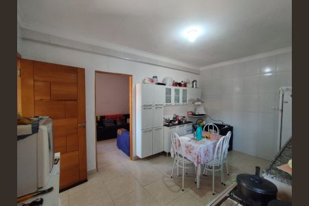 Casa à venda com 373m², 10 quartos e 2 vagasCozinha - Torneira