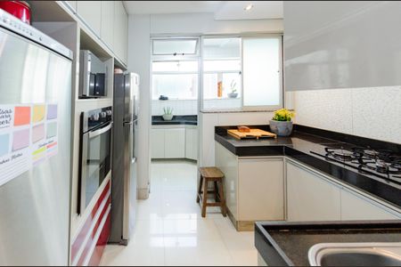 Apartamento à venda com 101m², 3 quartos e 1 vagaCozinha