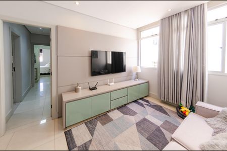 Sala de apartamento à venda com 3 quartos, 101m² em Estoril, Belo Horizonte