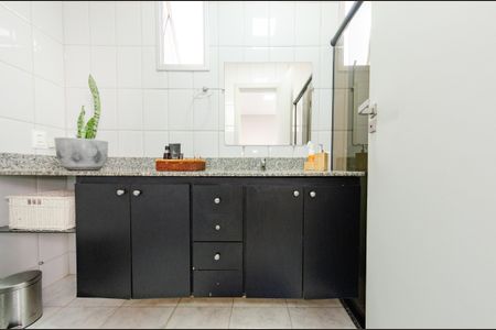 Apartamento à venda com 101m², 3 quartos e 1 vagaBanheiro suíte