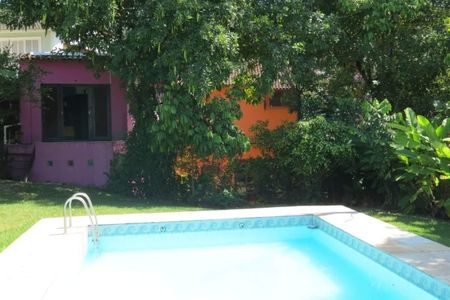 Casa à venda com 461m², 4 quartos e 1 vaga