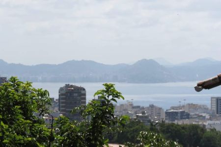 Casa à venda com 461m², 4 quartos e 1 vaga