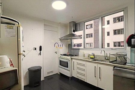 Apartamento à venda com 3 quartos, 117m² em Jardim Ampliacao, São Paulo