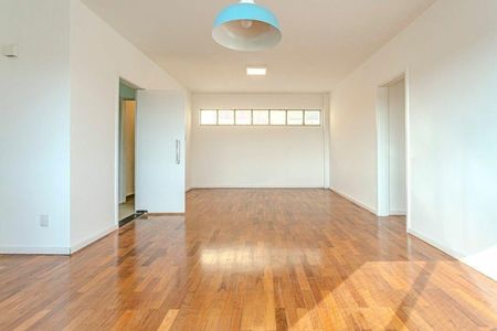 Apartamento à venda com 3 quartos, 116m² em Jardim Europa, São Paulo