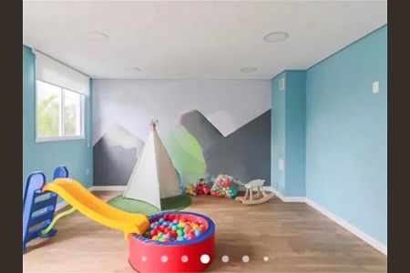 Apartamento à venda com 2 quartos, 34m² em Vila Gomes, São Paulo