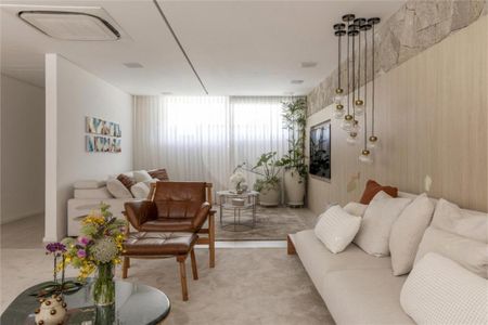 Casa à venda com 4 quartos, 464m² em Campo Belo, São Paulo