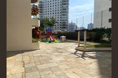 Apartamento à venda com 183m², 4 quartos e 2 vagas