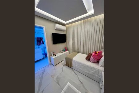 Apartamento à venda com 238m², 4 quartos e 4 vagas